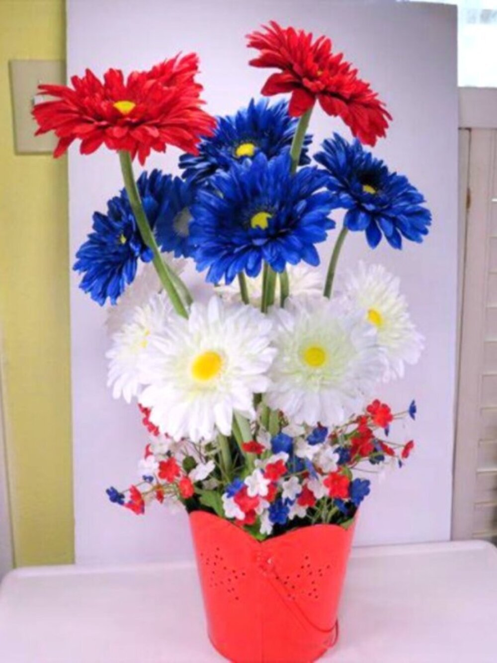 Large 23" Patriotic Gerber Daisy Arrangement in Metal Pot - Weighted 3lb+